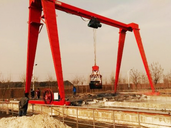 MHZ門(mén)式抓斗起重機